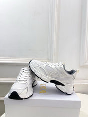 DIOR 26S SNEAKER IN WHITE GREY CALFSKIN AND MESH FABRIC