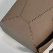 LOEWE 25S MEDIUM PUZZLE EDGE BAG 24 IN WALNUT BROWN CALFSKIN GOLD HARDWARE