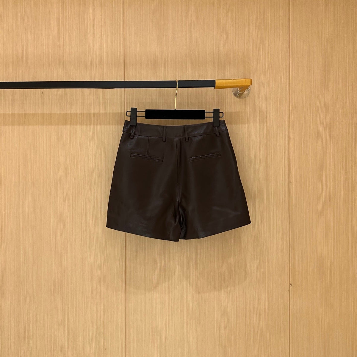 GUCCI LEATHER SHORTS 276994