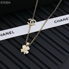 PENDANT NECKLACE FULL DIAMOND FOUR-LEAF CLOVER DOUBLE C IN GOLD