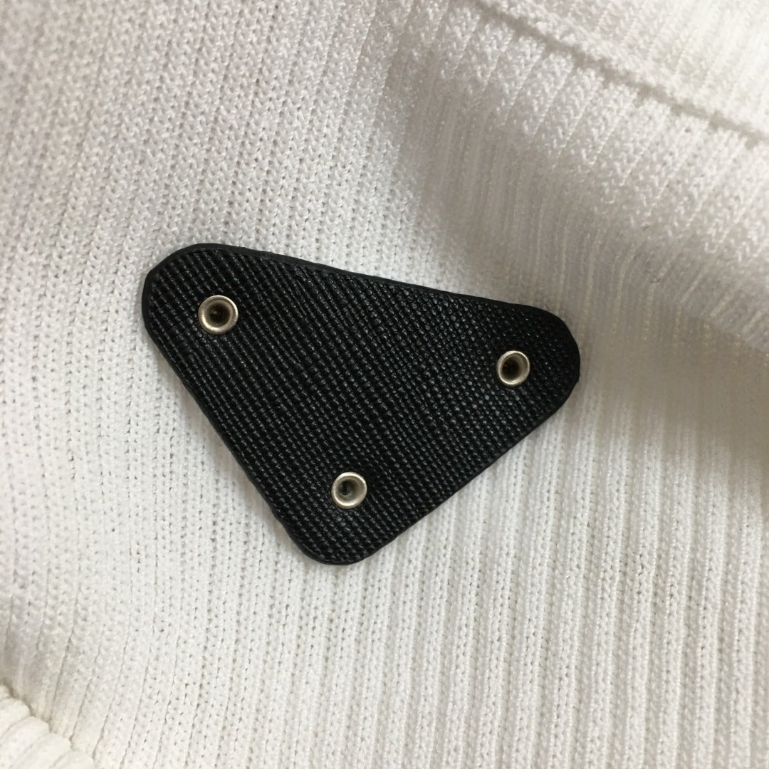 PRADA 25S FITTED KNIT SWEATER 284