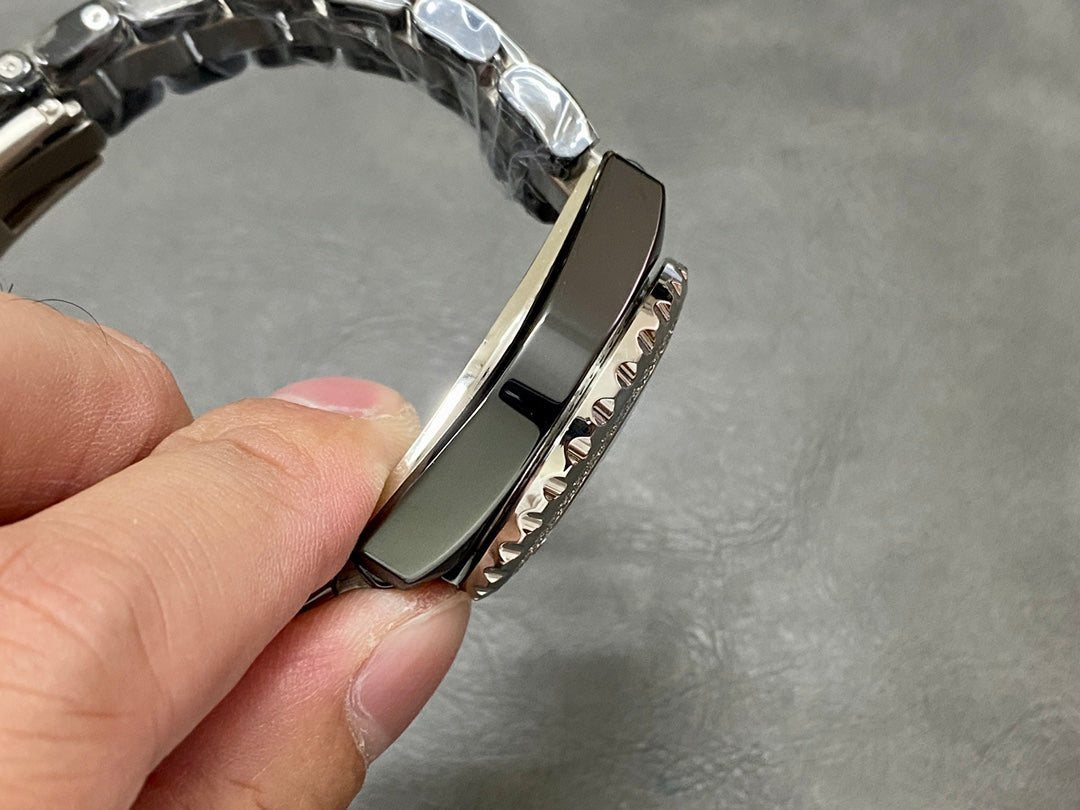 J12 34MM CHRONOGRAPH BLACK CERAMIC