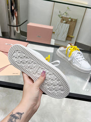 SNEAKER MULES IN WHITE MIX BROWN CALFSKIN WHITE  YELLOW LACES